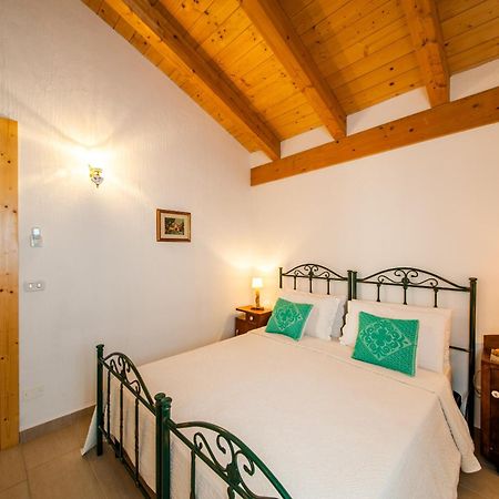 La Casa Di Mannazzotta 2 Bed and Breakfast Castelsardo Εξωτερικό φωτογραφία