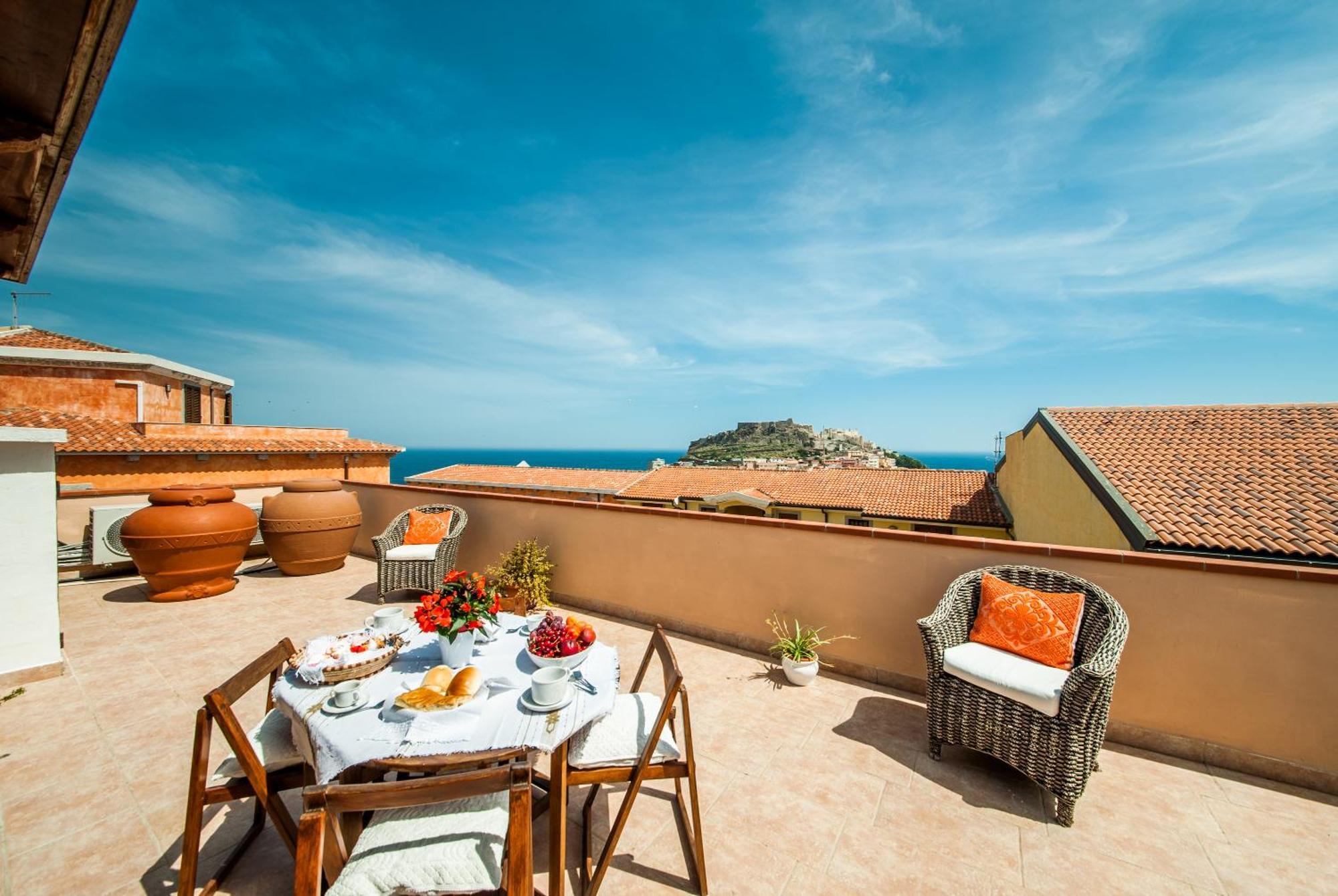 La Casa Di Mannazzotta 2 Bed and Breakfast Castelsardo Εξωτερικό φωτογραφία