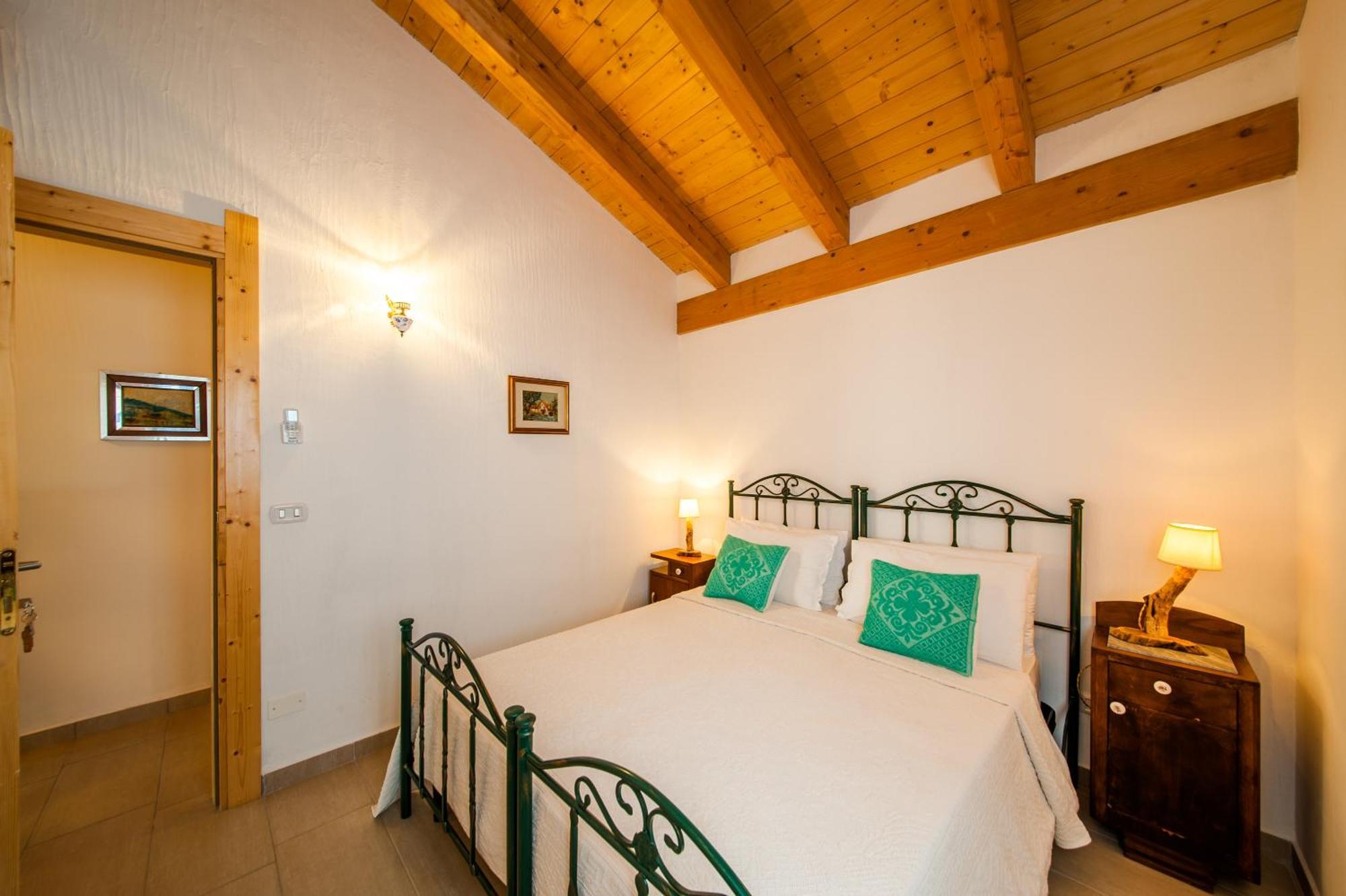 La Casa Di Mannazzotta 2 Bed and Breakfast Castelsardo Εξωτερικό φωτογραφία
