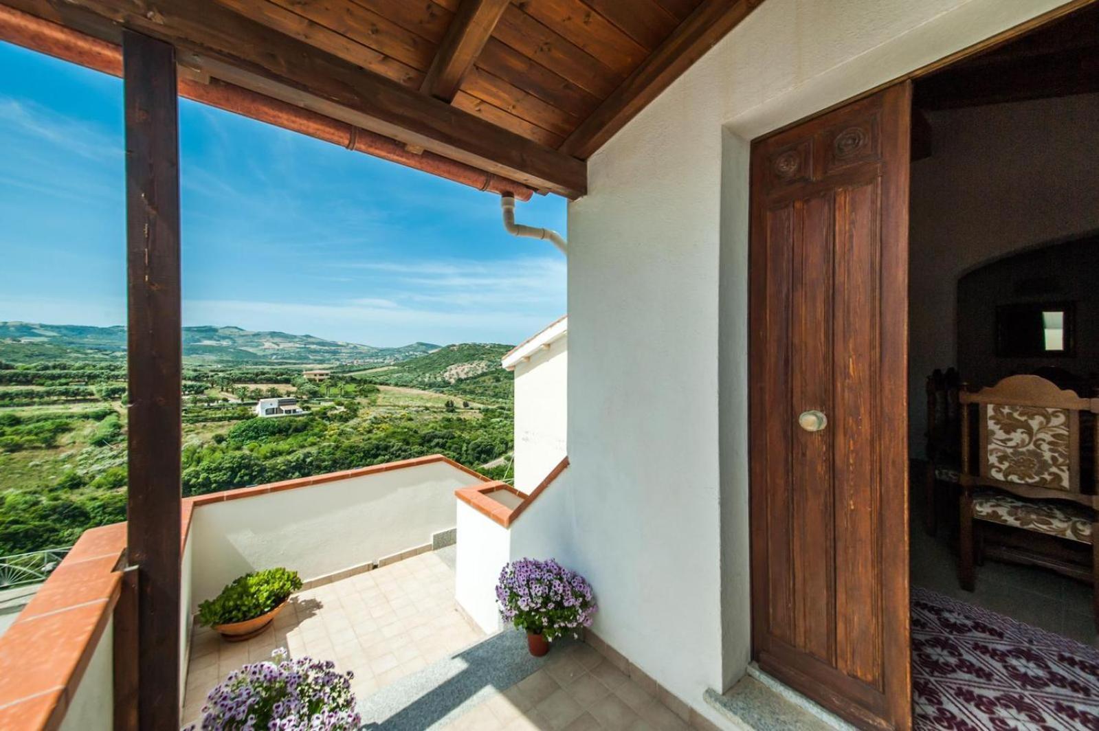 La Casa Di Mannazzotta 2 Bed and Breakfast Castelsardo Εξωτερικό φωτογραφία